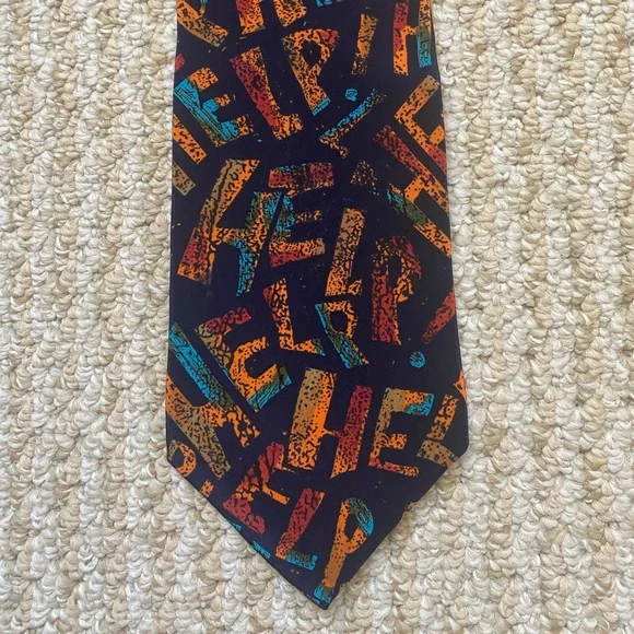 THE BEATLES | Vintage HELP 100% Silk Print Tie - Picture 7 of 8